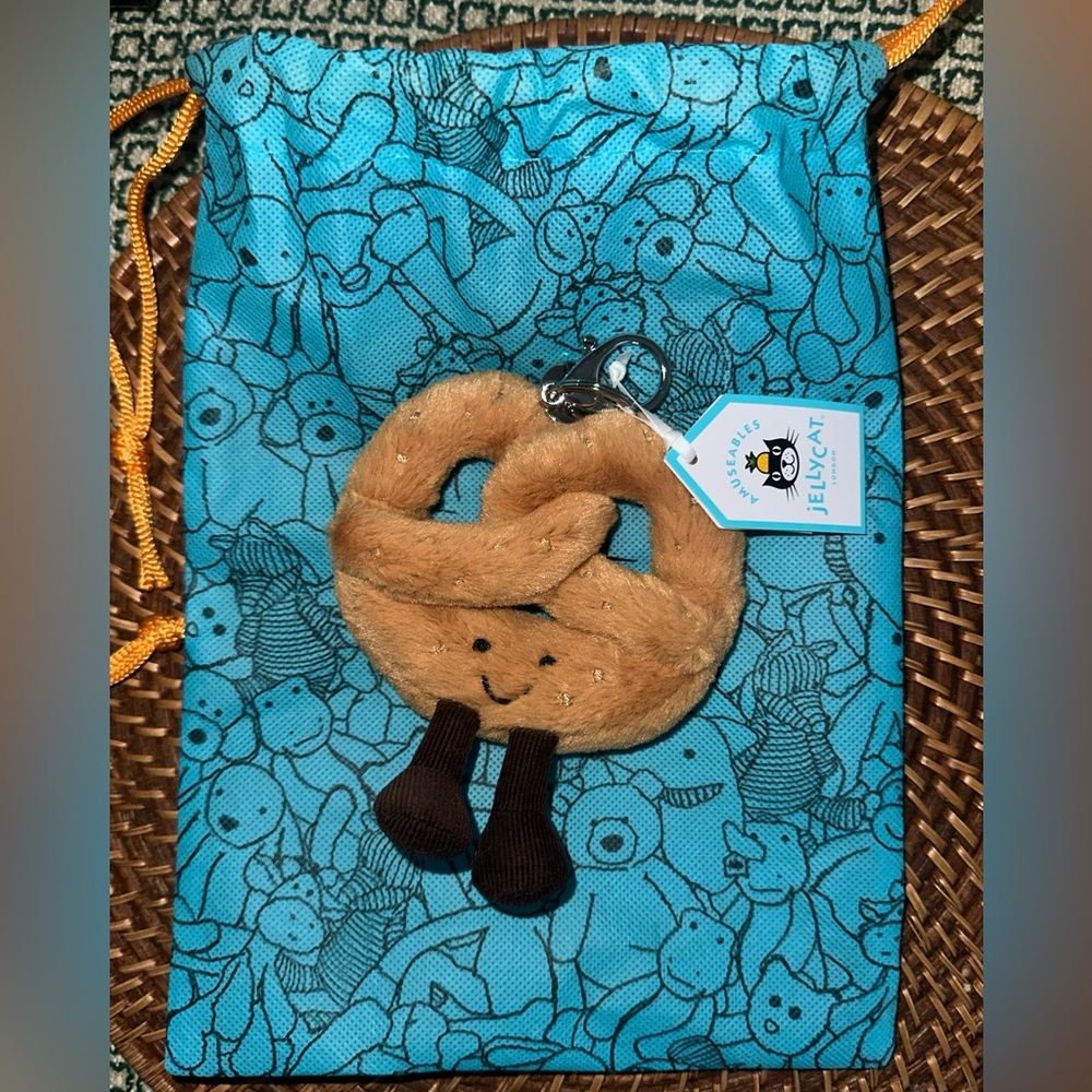 Jellycat Amuseables Pretzel Bag Keychain